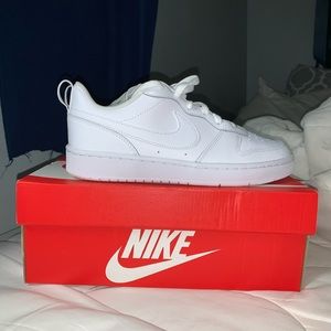 White Nike Court Borough Low 2 (GS)